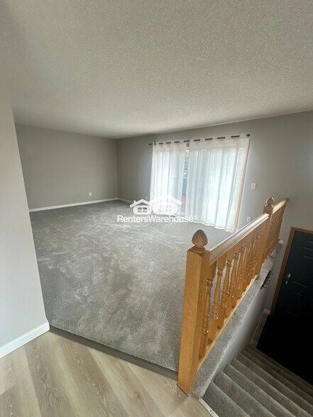 Building Photo - 14288 Estates Ave