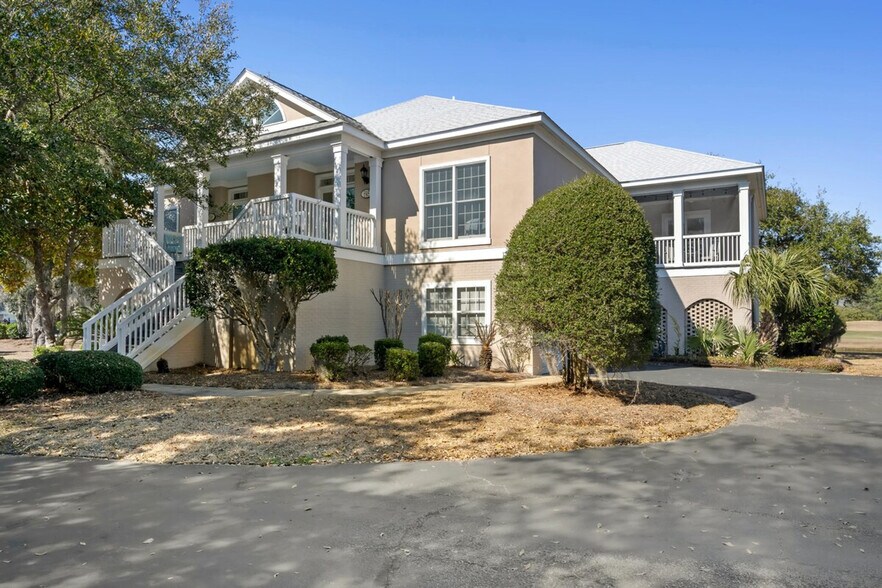 Building Photo - 773 Bonnyneck Dr