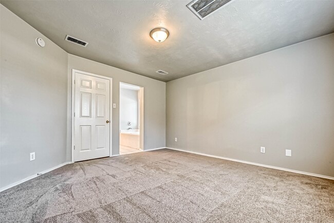 Building Photo - 758 Brushy Glen Dr