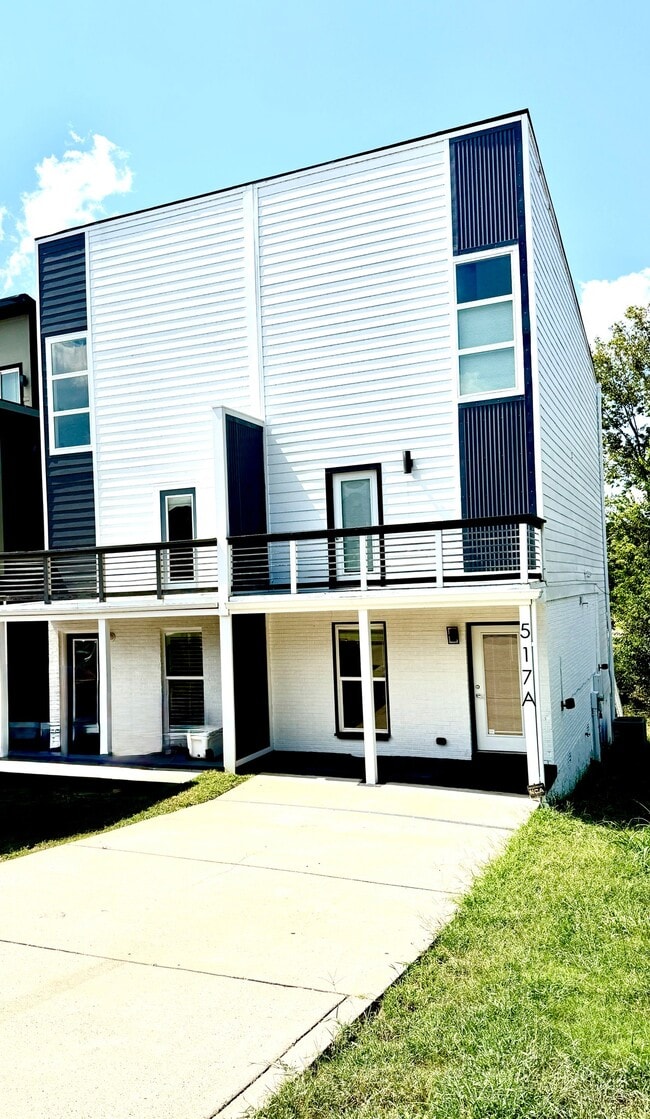 Building Photo - 517A Weakley Ave