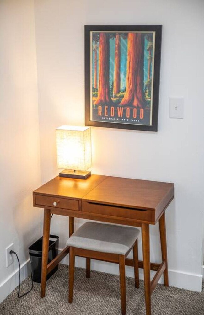 Building Photo - 9949 E Sego Lily Dr