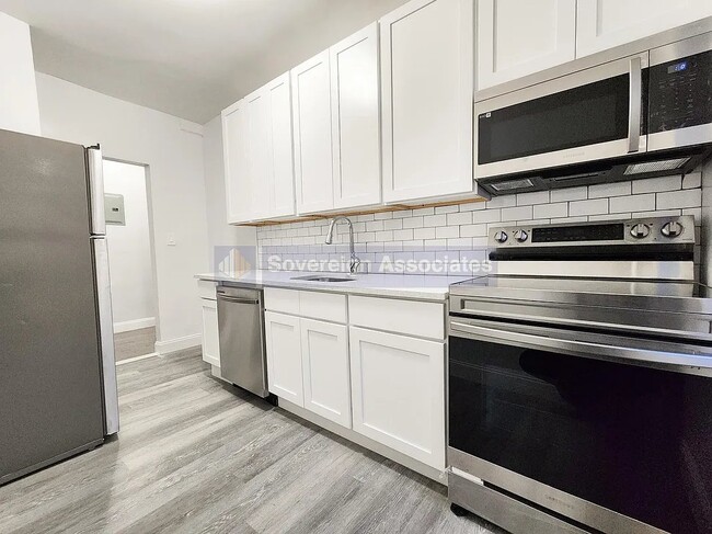 Floorplan - 24 Thayer Street