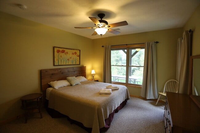 Building Photo - Large Private Furnished 4 Bed Winter Seasonal in Thornton- Close to Skiing! $2550/mo
