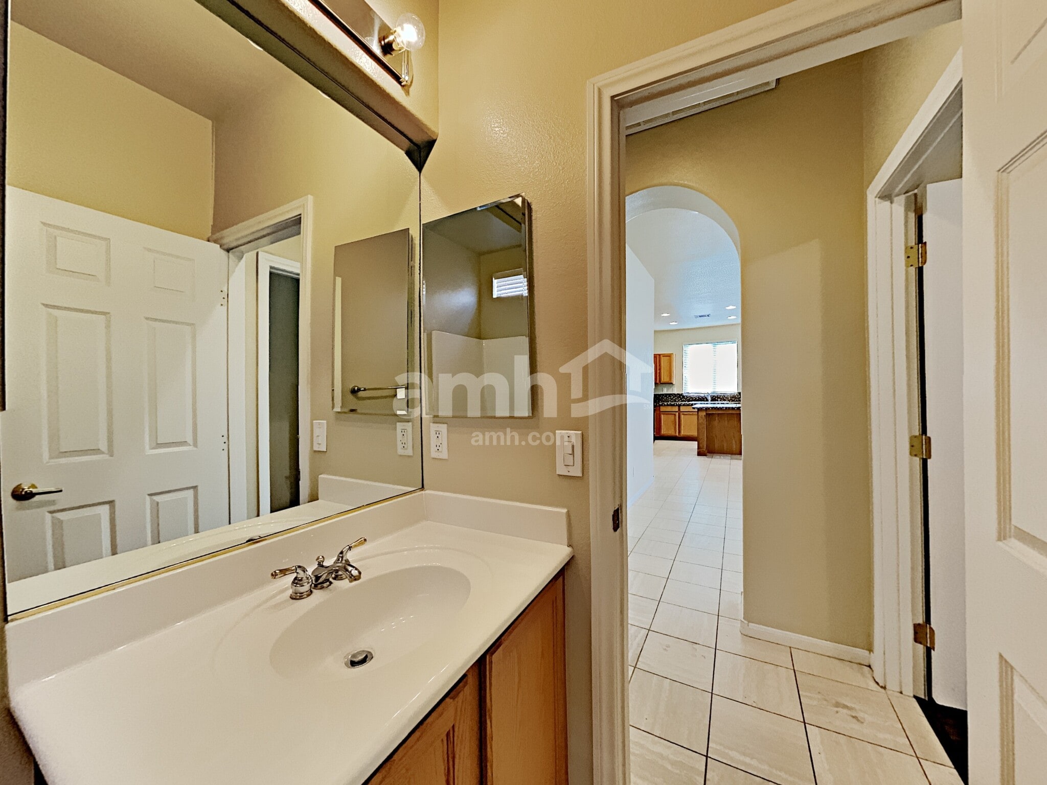 Building Photo - 520 Moses Lake Ct