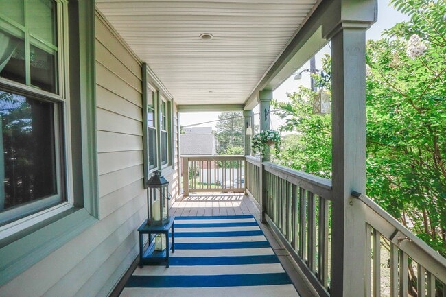 Building Photo - Beautiful Single Family Home in Willoughby Beach!!