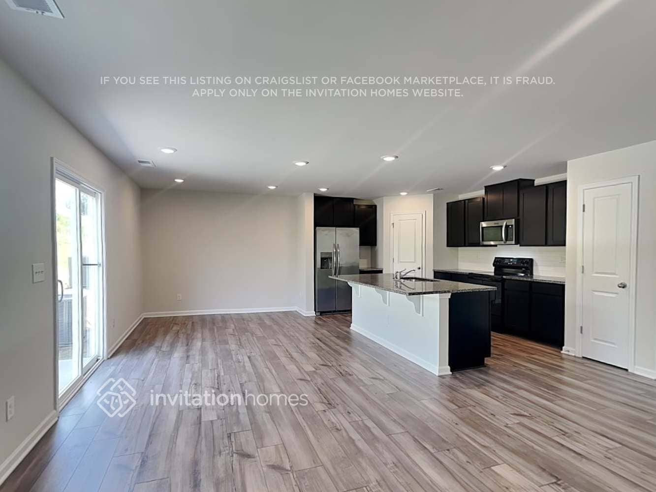 Building Photo - 5129 Cameron Cmns Pkwy