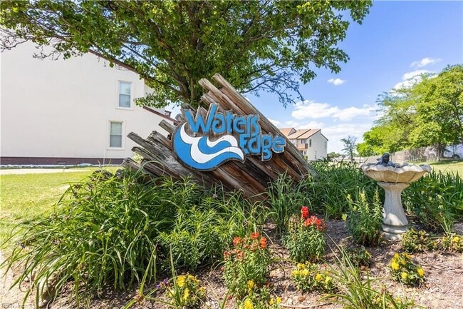 Building Photo - 63 Waters Edge Cir