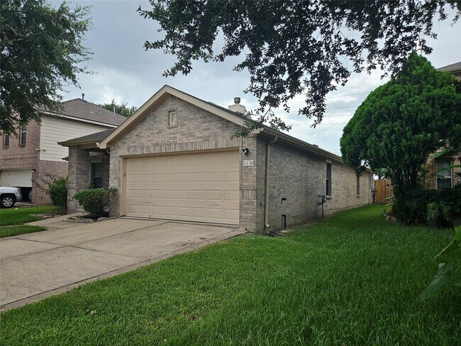 Building Photo - 1130 Concord Pl