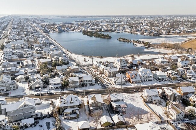 Building Photo - 54 Osborne Ave