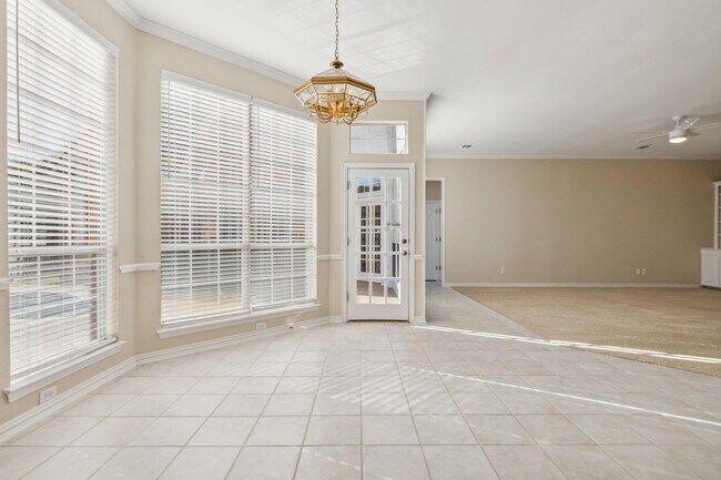 Building Photo - 7609 Marchman Way