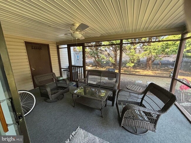 Building Photo - 37285 Martin St