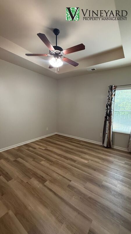 Building Photo - 303 Cherokee Reserve Ct