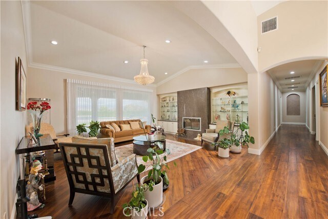 Building Photo - 27048 Triumph Ave