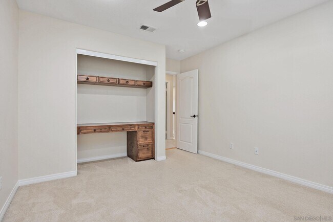 Building Photo - 5535 Porter Creek Rd