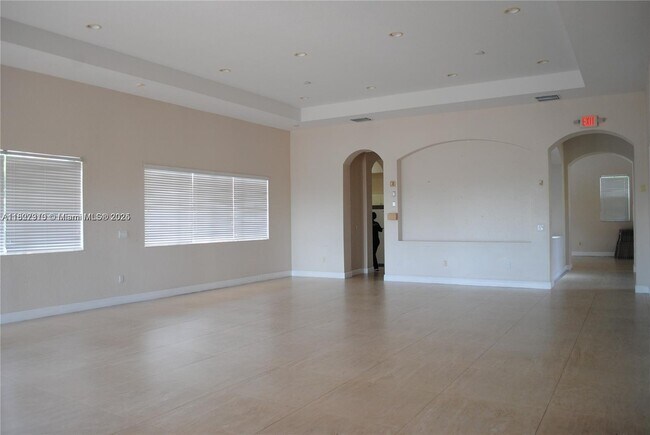 Building Photo - 11362 SW 137th Pl