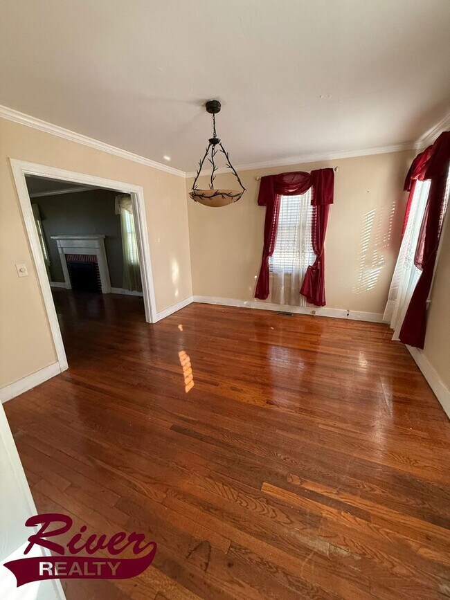 Building Photo - Brick home in Augusta!