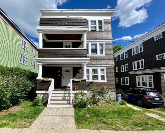 Building Photo - 12 St Peter St