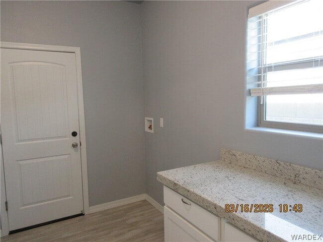 Building Photo - 3644 N Lomita St