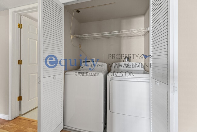 Building Photo - 537 S 900 E
