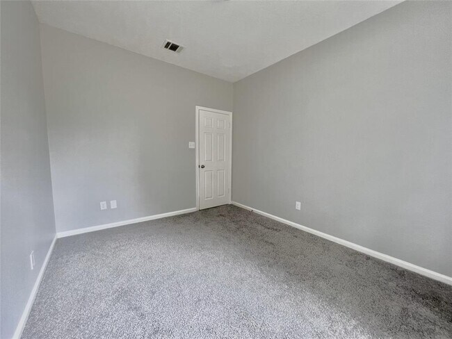 Building Photo - 11917 Meadowfire Dr