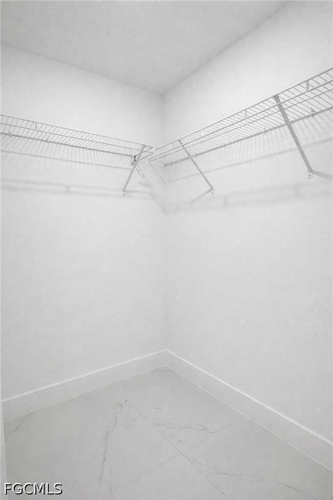 Building Photo - 111 NW 19th Pl