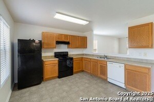 Building Photo - 9423 Maraval Creek