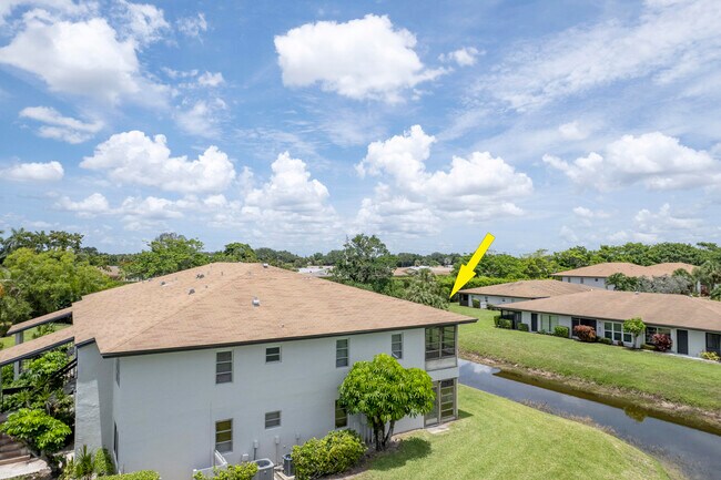 Building Photo - 13283 Pineapple Palm Ct