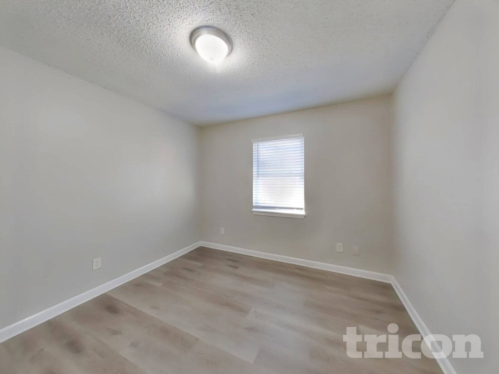 Building Photo - 623 Walston Ln