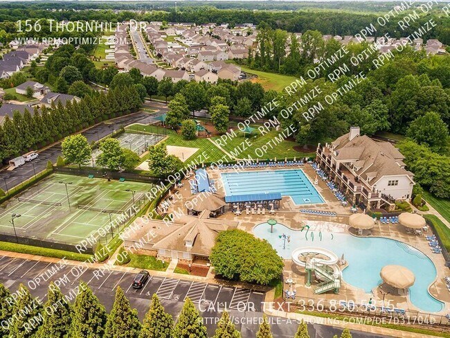 Building Photo - 156 Thornhill Dr