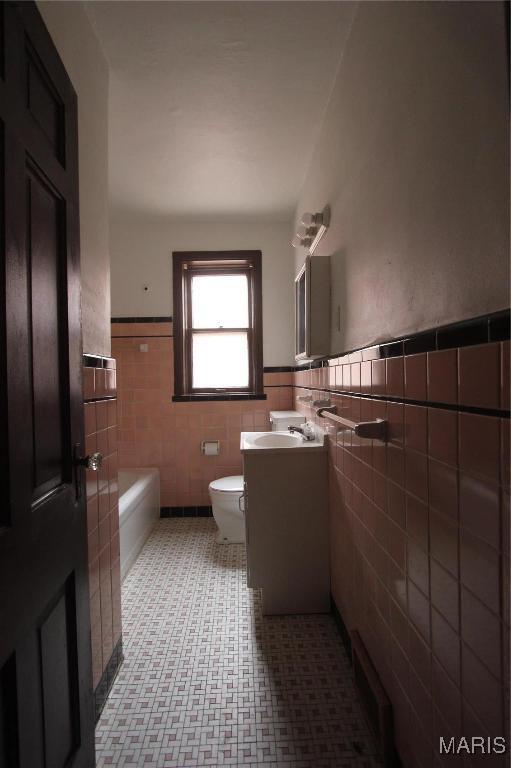 Building Photo - 5021 Oleatha Ave