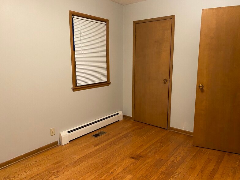 Bedroom 1 - 406 N Main St