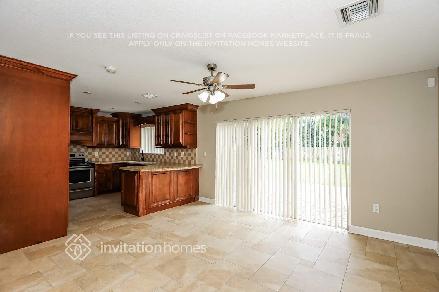 Building Photo - 15510 SW 143rd Terrace