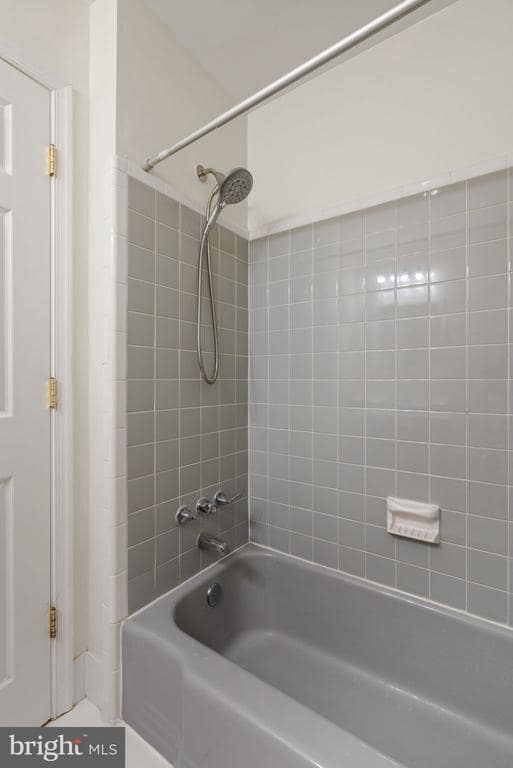 Building Photo - 8341 Carnegie Dr