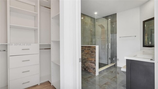 Building Photo - 4991 SW 135th Ave