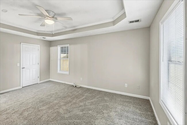 Building Photo - 114 N Etowah Ln
