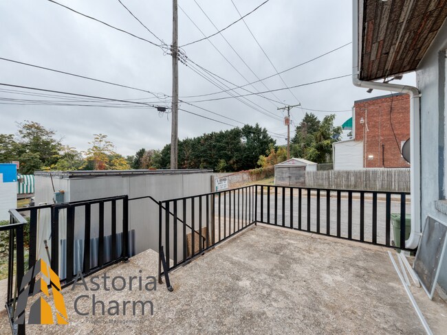 Building Photo - 5101 Belair Rd