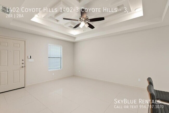 Building Photo - 1402 Coyote Hls