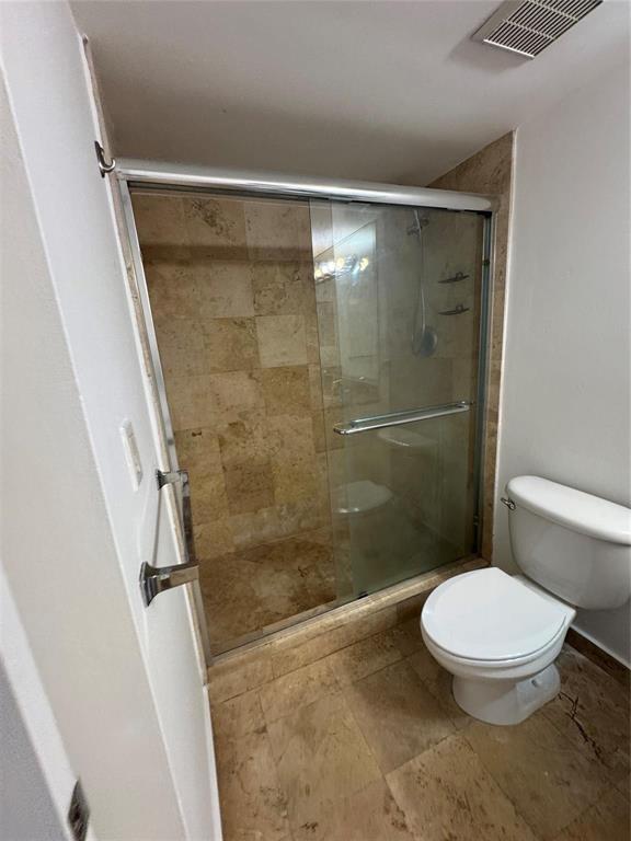 Building Photo - 3300 NE 192 St