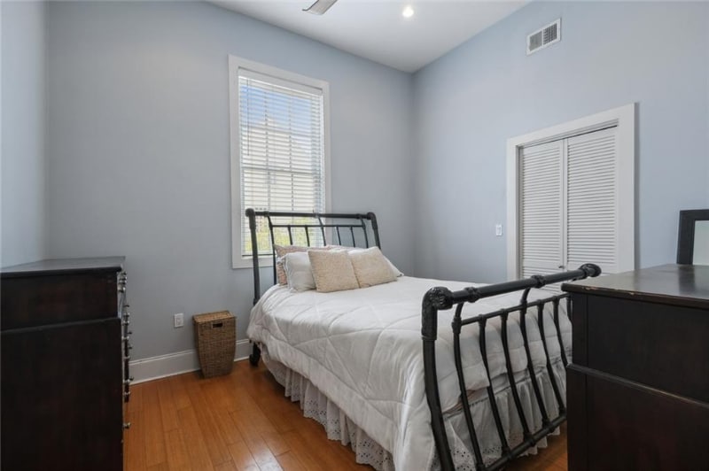 Building Photo - 1544 Camp St