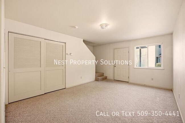 Building Photo - 1818 W Crouse-1