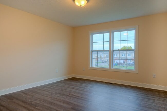 Building Photo - More units and move-in options available!