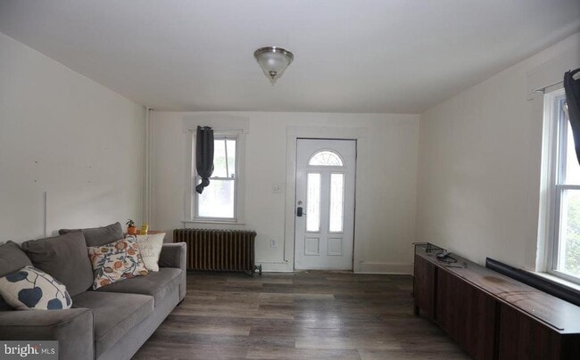 Building Photo - 114 Ellis St