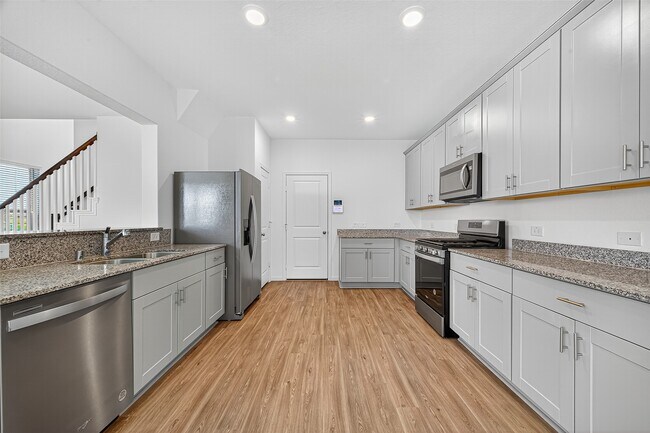 Building Photo - 1028 Laguna Cv Dr