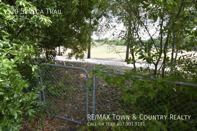 Building Photo - 520 Seneca Trail