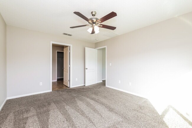 Building Photo - 95124 Turnstone Ct