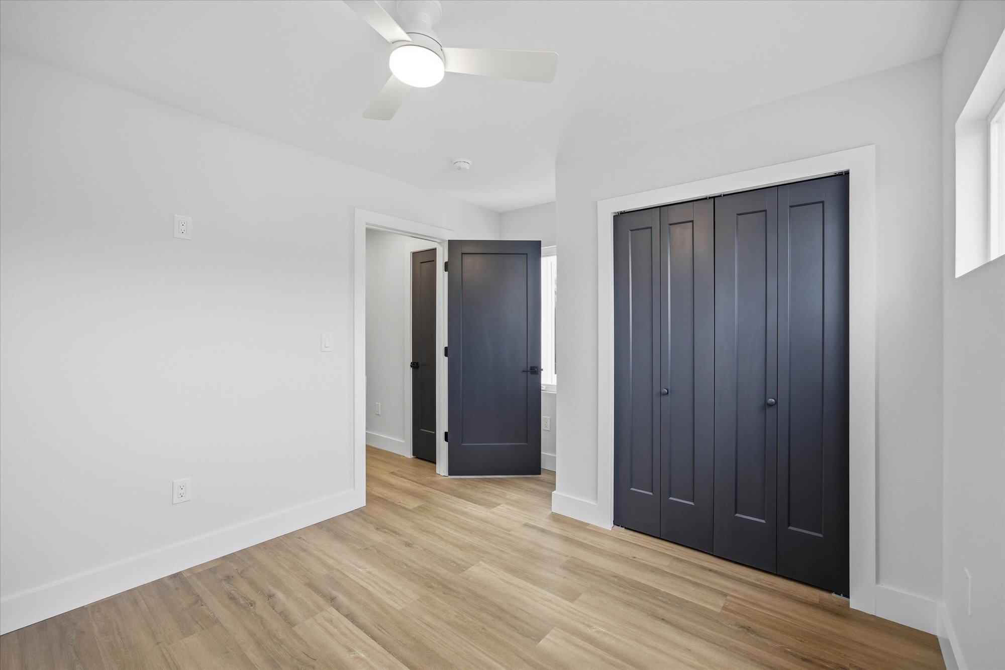 Building Photo - 116 Winstead St SW