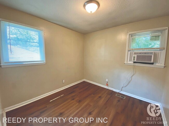 Building Photo - 3 br, 1 bath House - 784 Wofford St