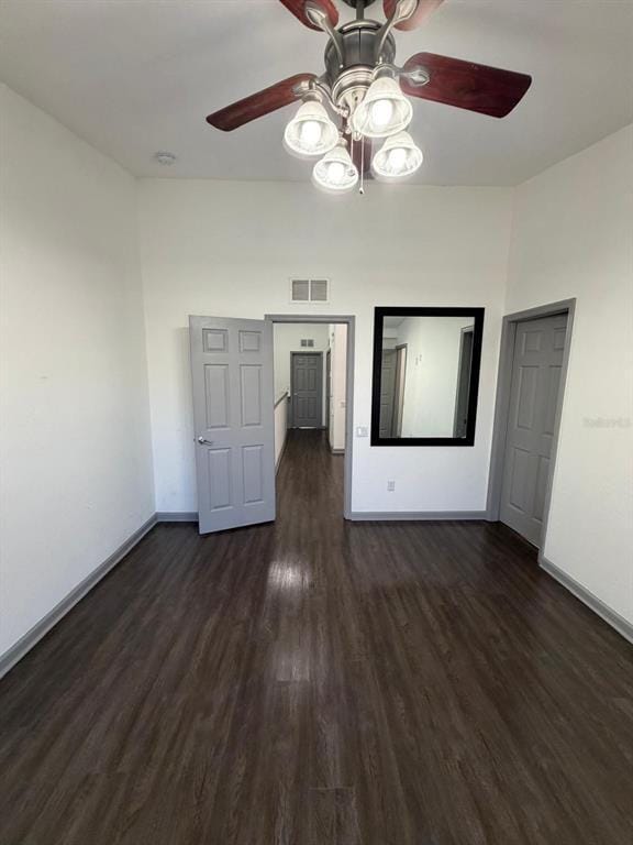 Building Photo - 2865 Polana St