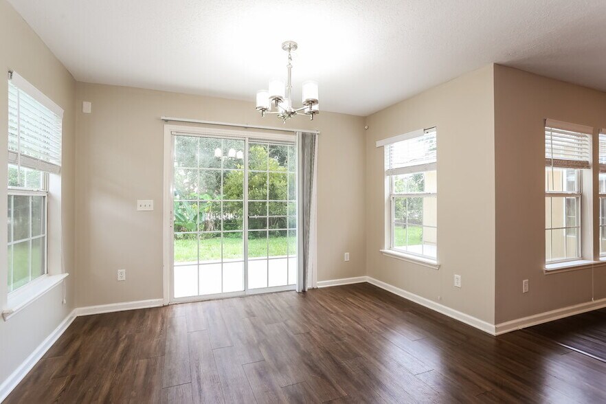 Building Photo - 3877 Marsh Bluff Dr