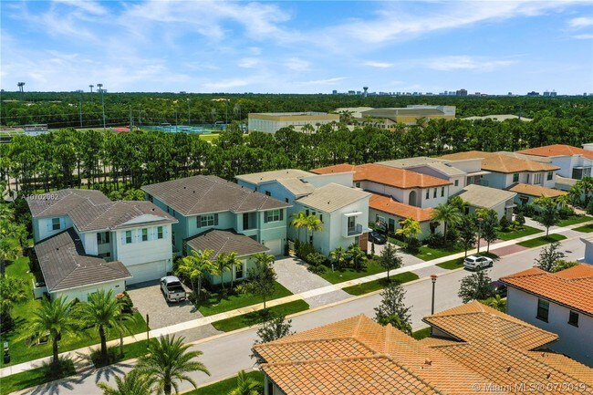 Building Photo - 5651 Hood Rd